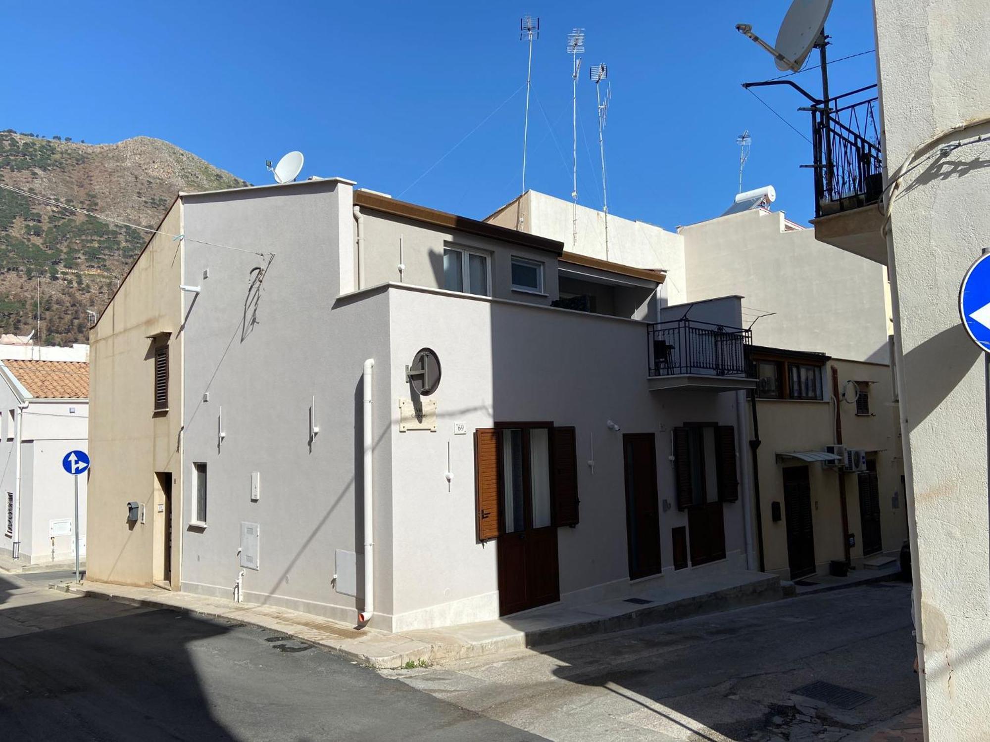 Allumaro House Кастеламаре дел Голфо Екстериор снимка